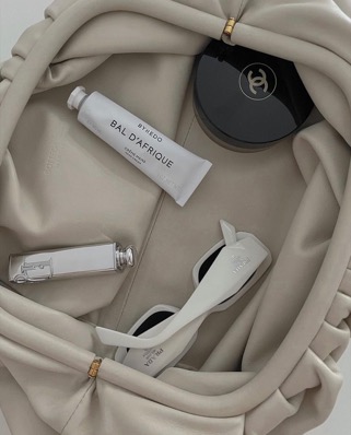 Rossmann rozdaje darmowy worek kosmetyków “Beauty Bag”. Jak go zdobyć?